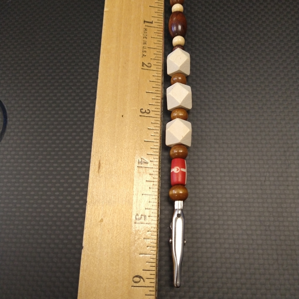 🪶 Beaded Roach Clips - Picture 5 of 6